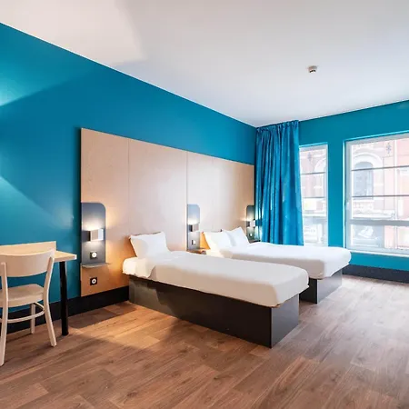 Lille Campus Gare Hotel 2*