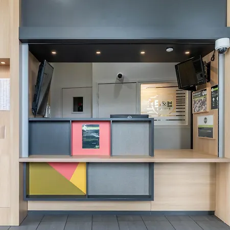 Hotel Lille Campus Gare Roubaix