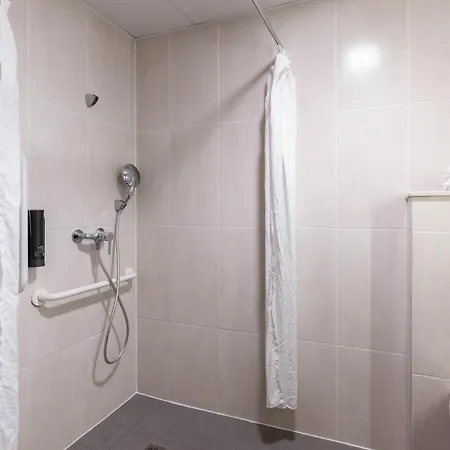 Hotel Lille Campus Gare Roubaix