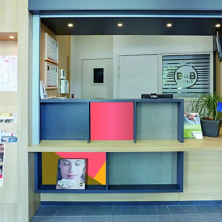 Hotel Lille Campus Gare Roubaix