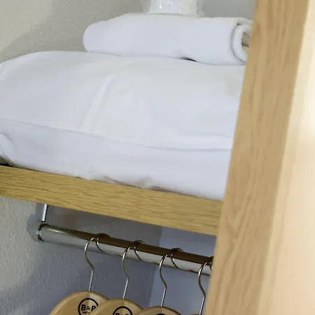 Lille Campus Gare فندق 2*