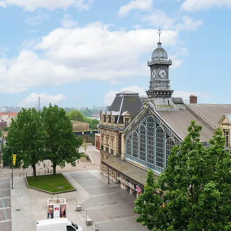 Lille Campus Gare Hotel Roubaix