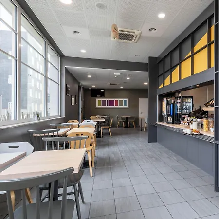 Hotel Lille Campus Gare 2*