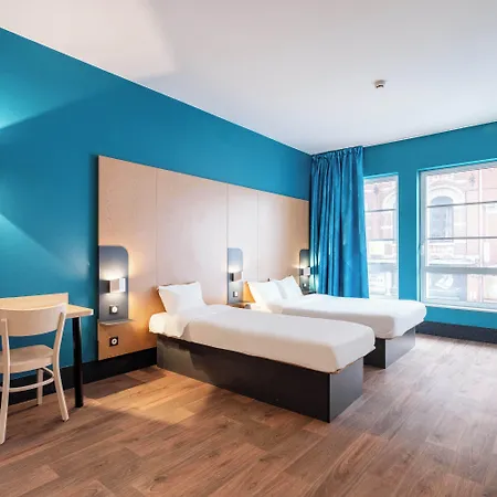 Lille Campus Gare Hotel Roubaix