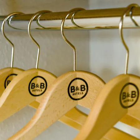 Lille Campus Gare 2*