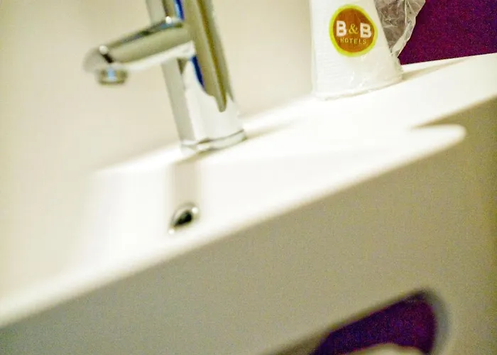 Hotel Lille Campus Gare Roubaix